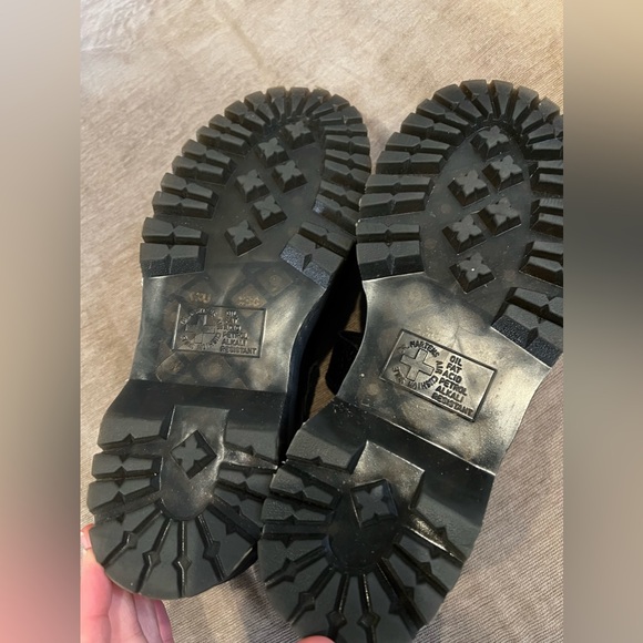 DR MARTENS BLACK ADDINA FLOWER BUCKLE LEATHER PLATFORM SHOES 9USW 7Uk /41EU - Picture 6 of 8